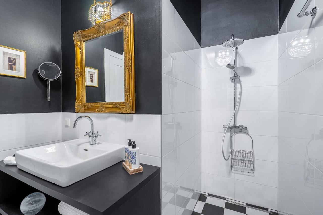 The Kiss - Luxurioeses City Loft Am Naschmarkt Wien Exteriör bild